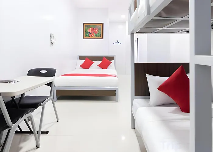 Oyo 152 Sangco Condotel