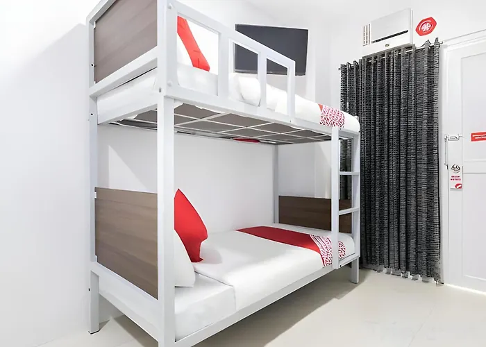 Oyo 152 Sangco Condotel
