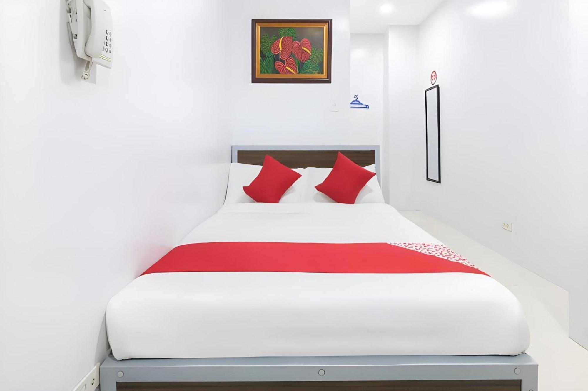 Oyo 152 Sangco Condotel Hotel Manila